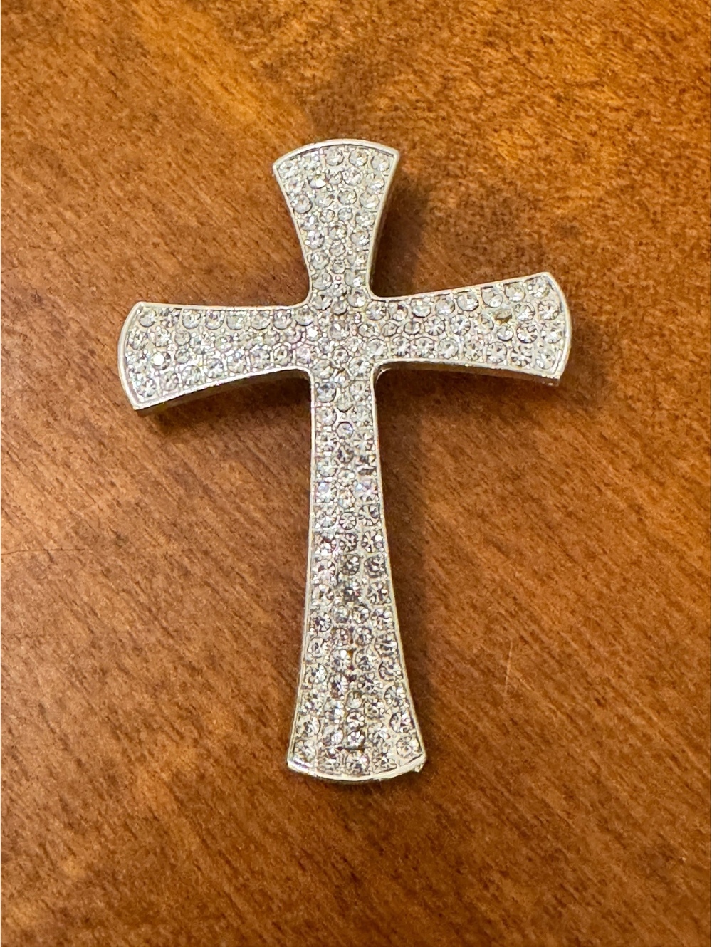 Silver Tone Cross Brooch with Clear Rhinestones 631